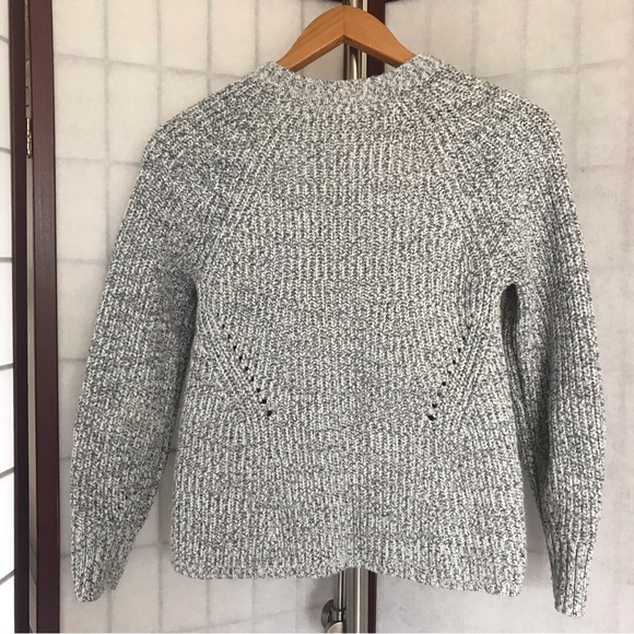 GAP Gray Knit Sweater, Size Medium - Picture 7 of 12